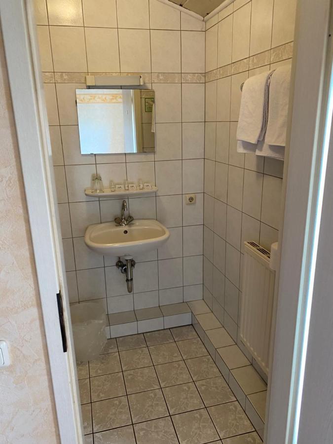 Hotel Restaurant Lenhsen Elmpt Экстерьер фото