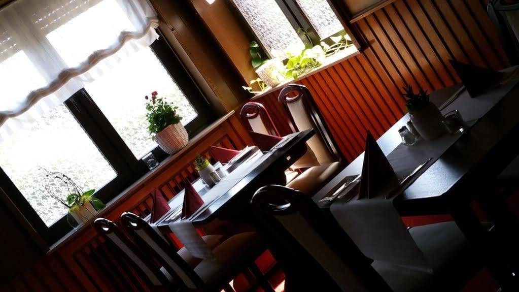 Hotel Restaurant Lenhsen Elmpt Экстерьер фото
